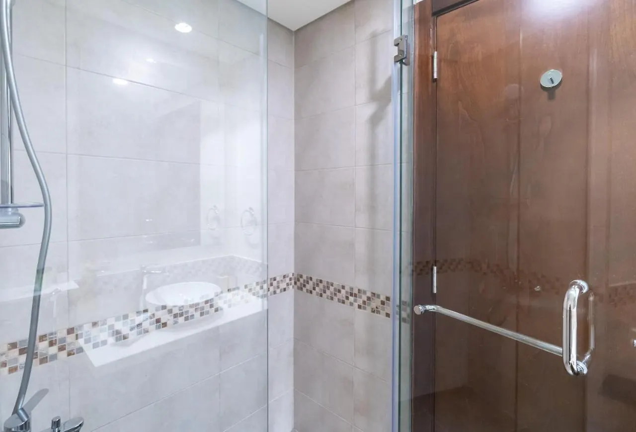 Relaxing 2Br At Vera Residences 두바이 0*,