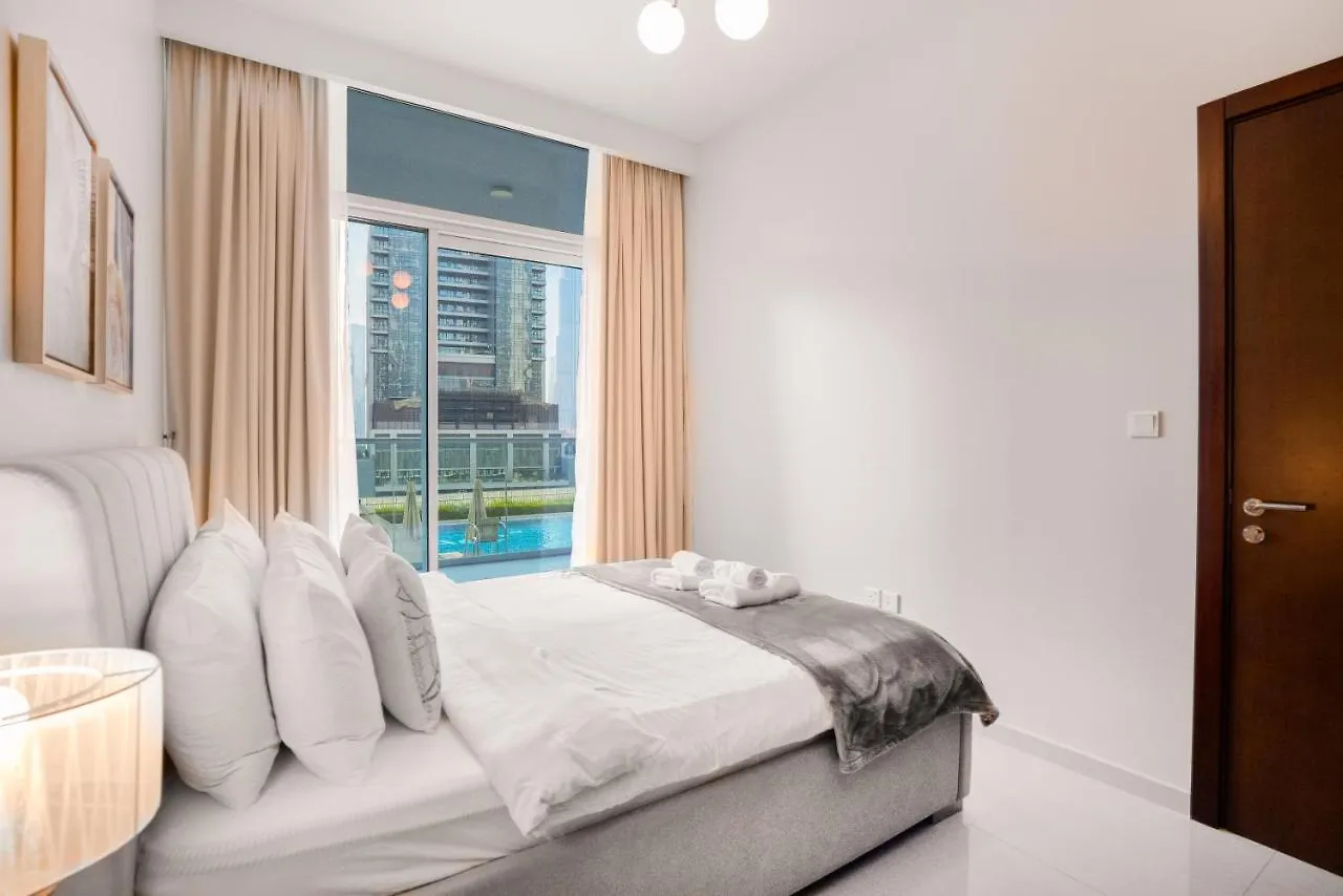 Relaxing 2Br At Vera Residences Dubai