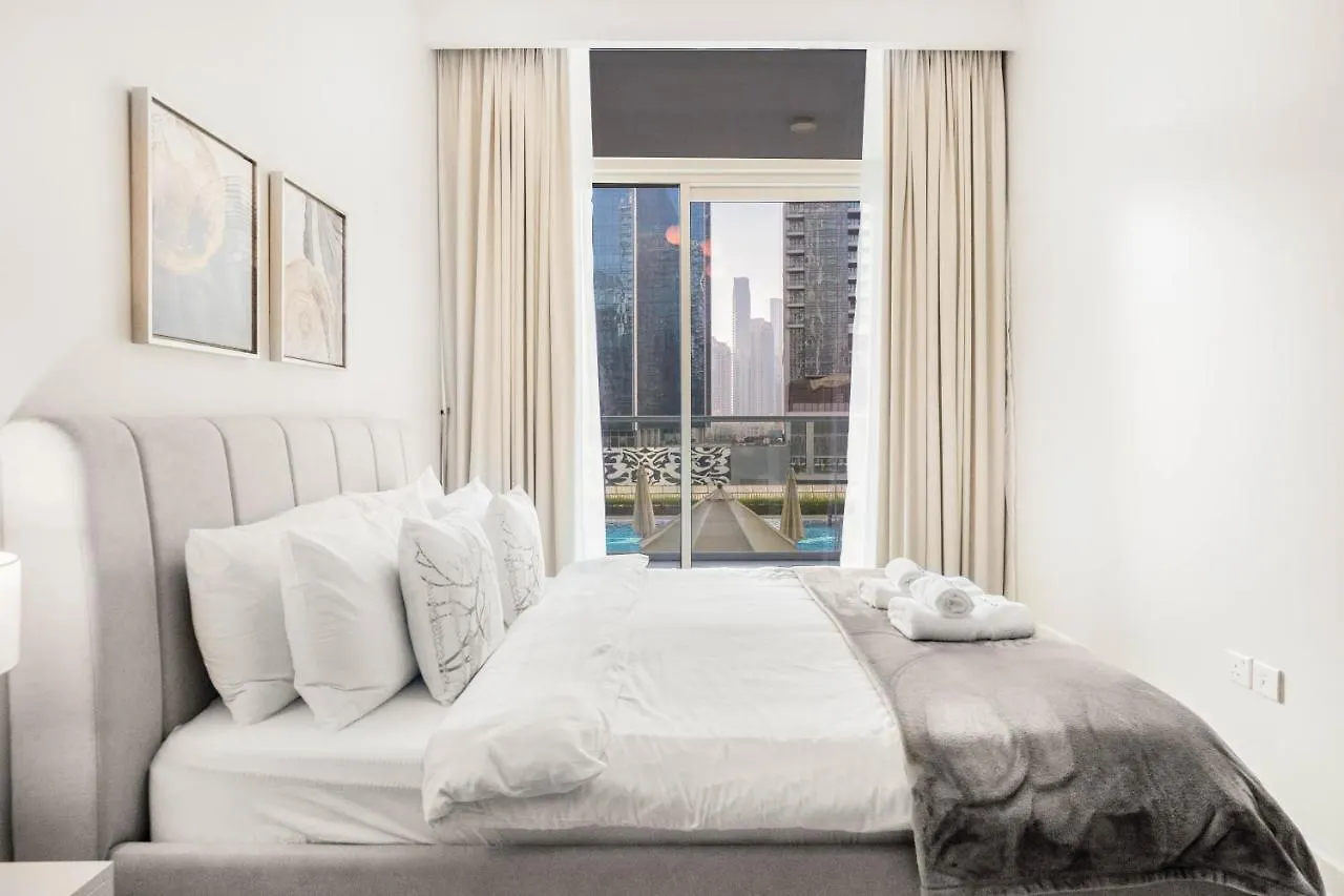 Relaxing 2Br At Vera Residences Dubai 0*,  United Arab Emirates