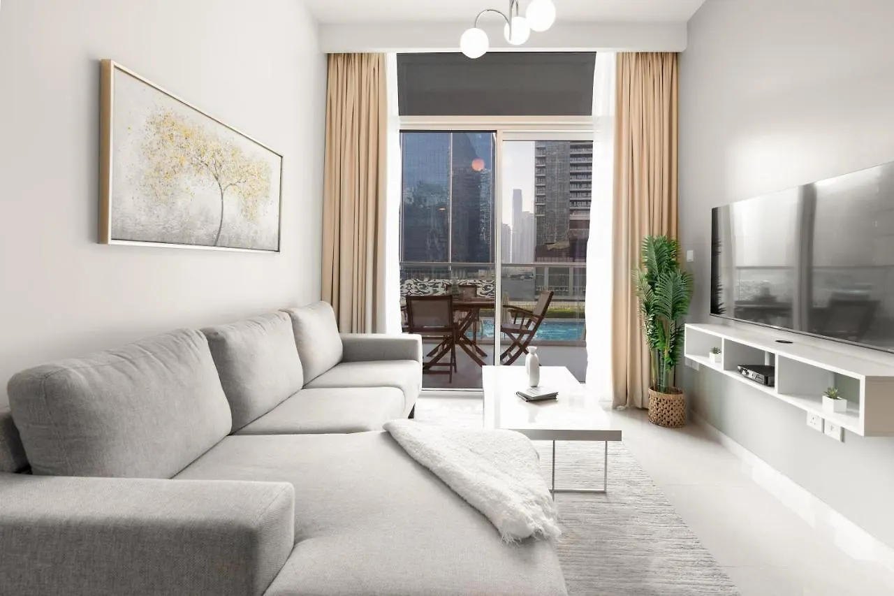 Relaxing 2Br At Vera Residences Dubai Apartment